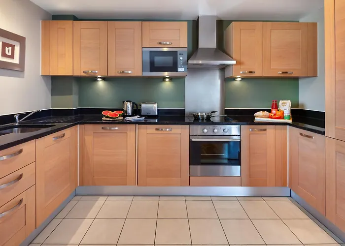 Marlin Aldgate Tower BridgeAirport Hotel